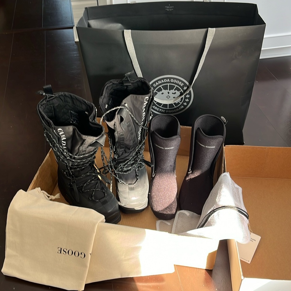 Canada Goose Snow Mantra women’s boots US 7